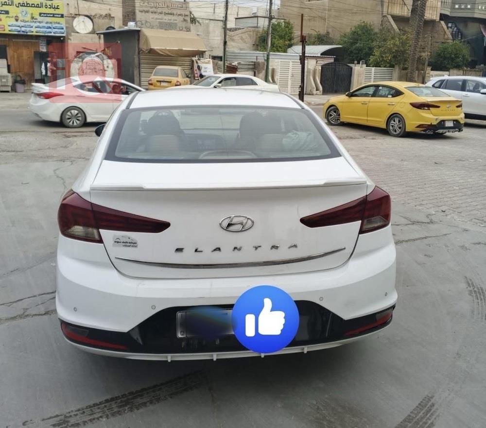 هيونداي النترا